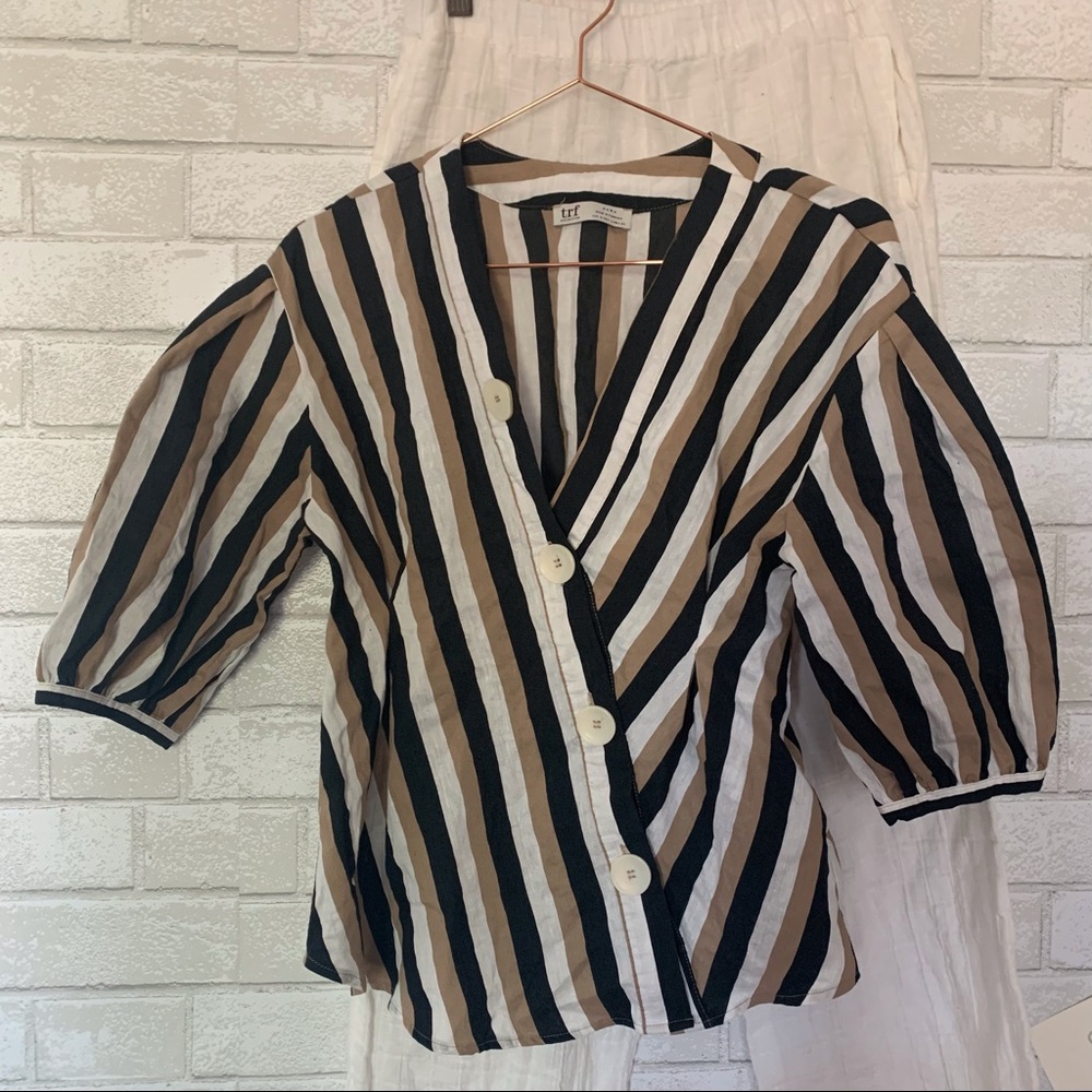 Zara puffed sleeve blouse